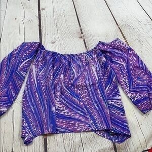 UEC G by Guess purple off the shoulder top XS